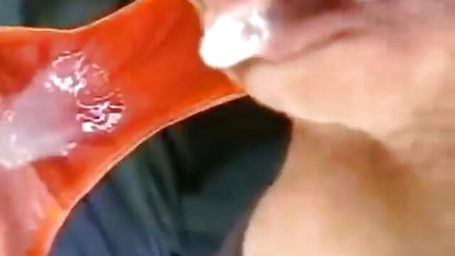 دهان ته قنداق تف بار! کارتون سکسی عکس بلوند آلمانی